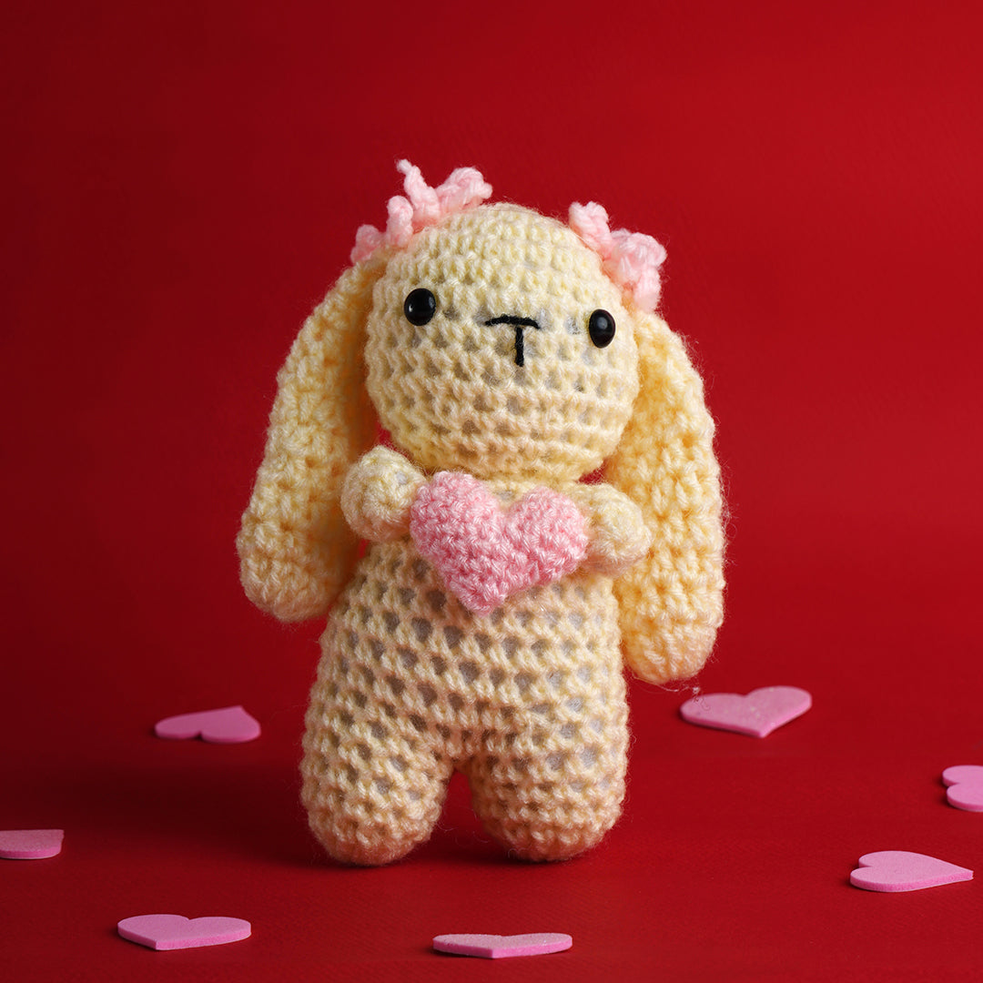 Crochet keepsake - Bunny with a heart