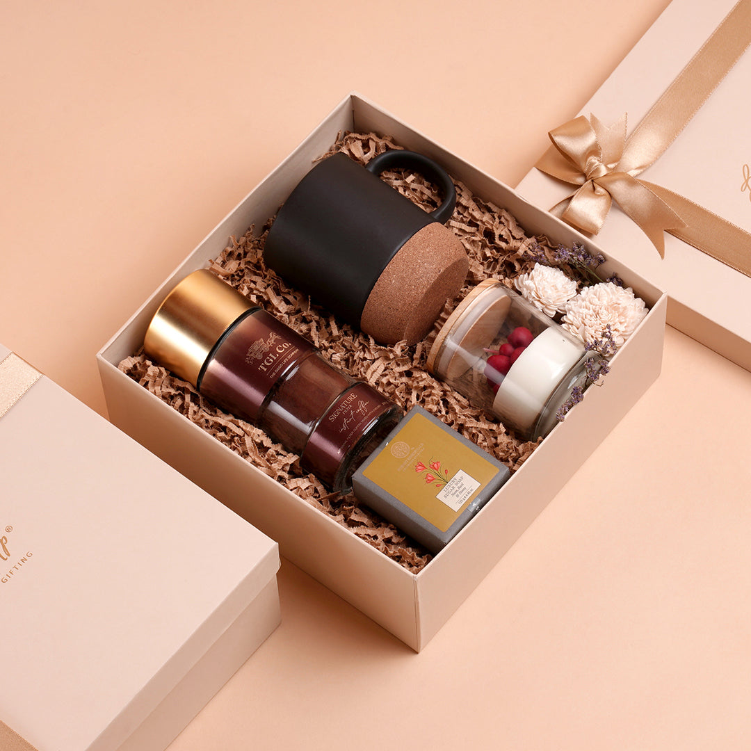 Buy Savvy and Sustainable Gift Box Online – BoxUp Luxury Gifting