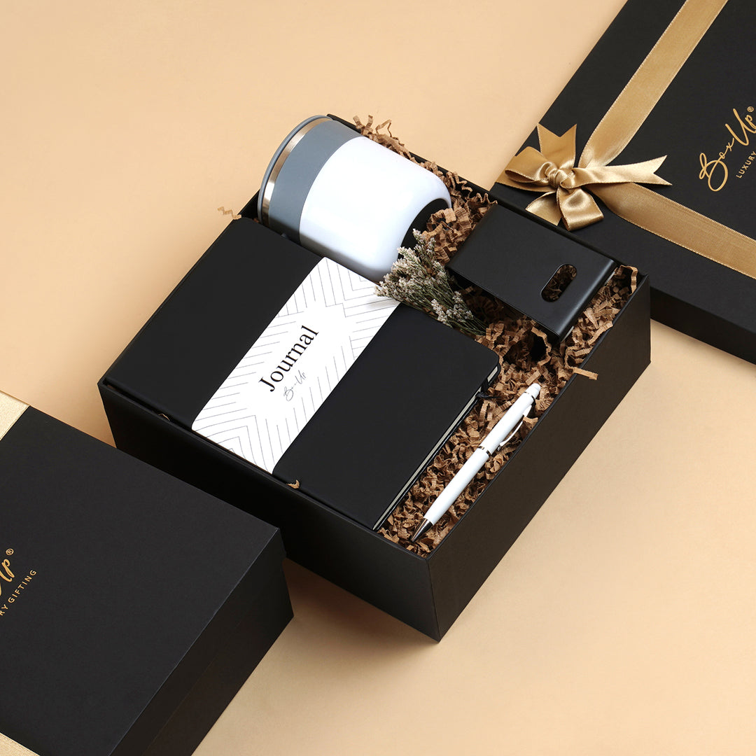 Gold Foil Gift Box – Paparaty