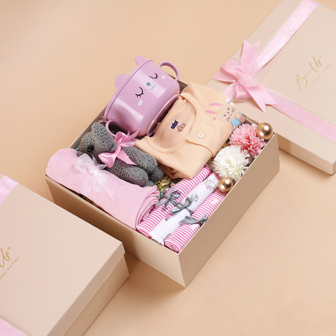 Get Online High Quality And Premium Luxury Socks gift Box | Winni.in