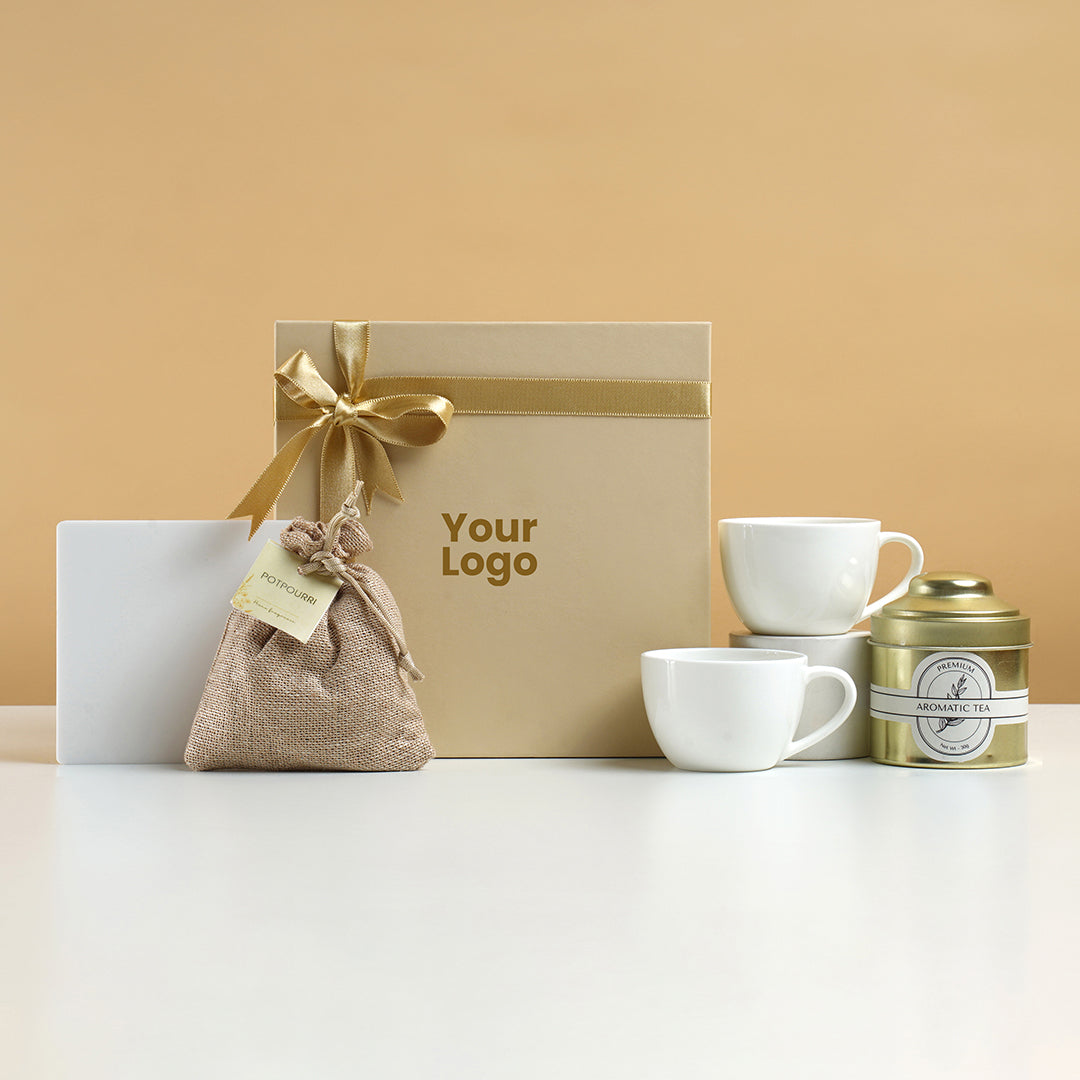 Little tea hamper