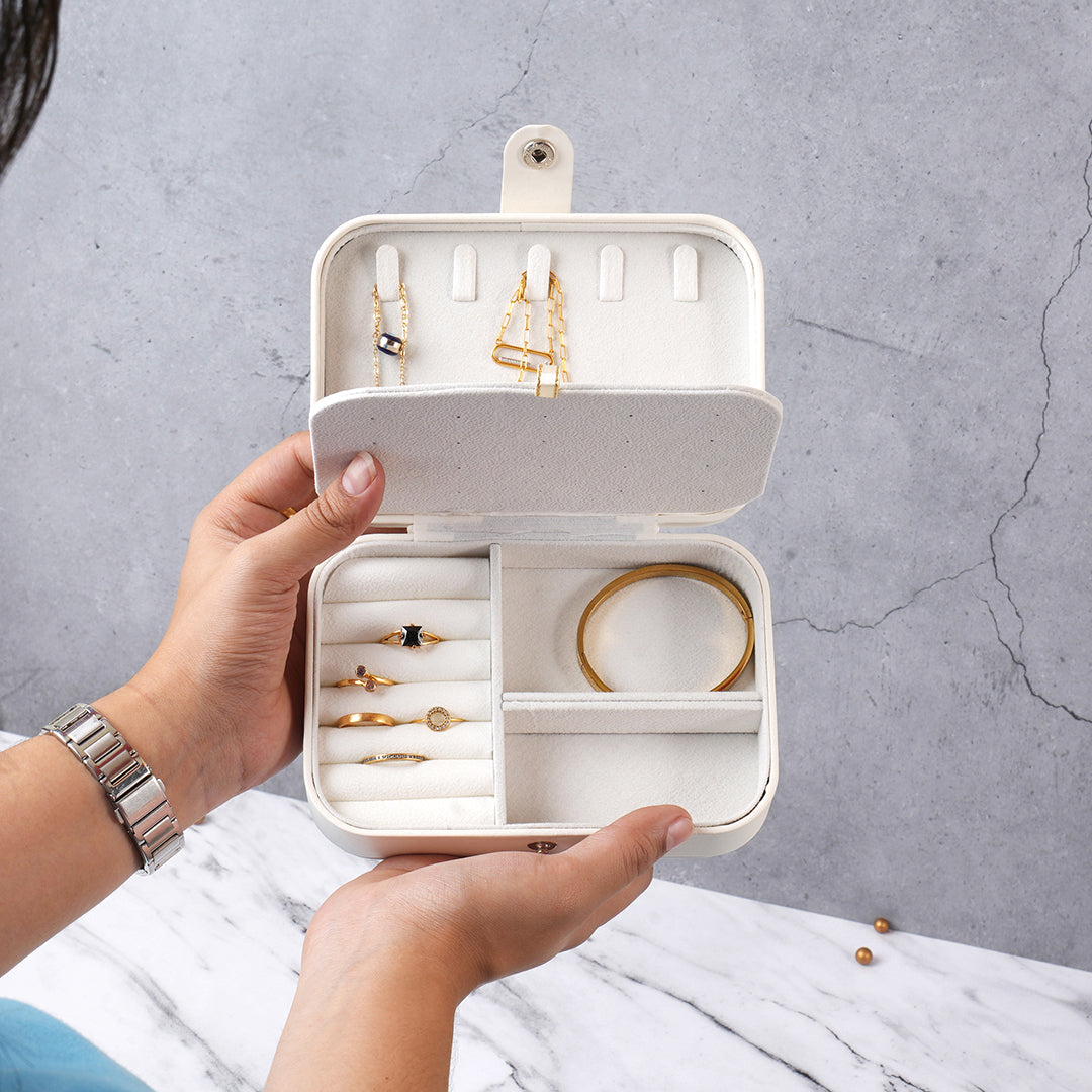 Jewelry organiser