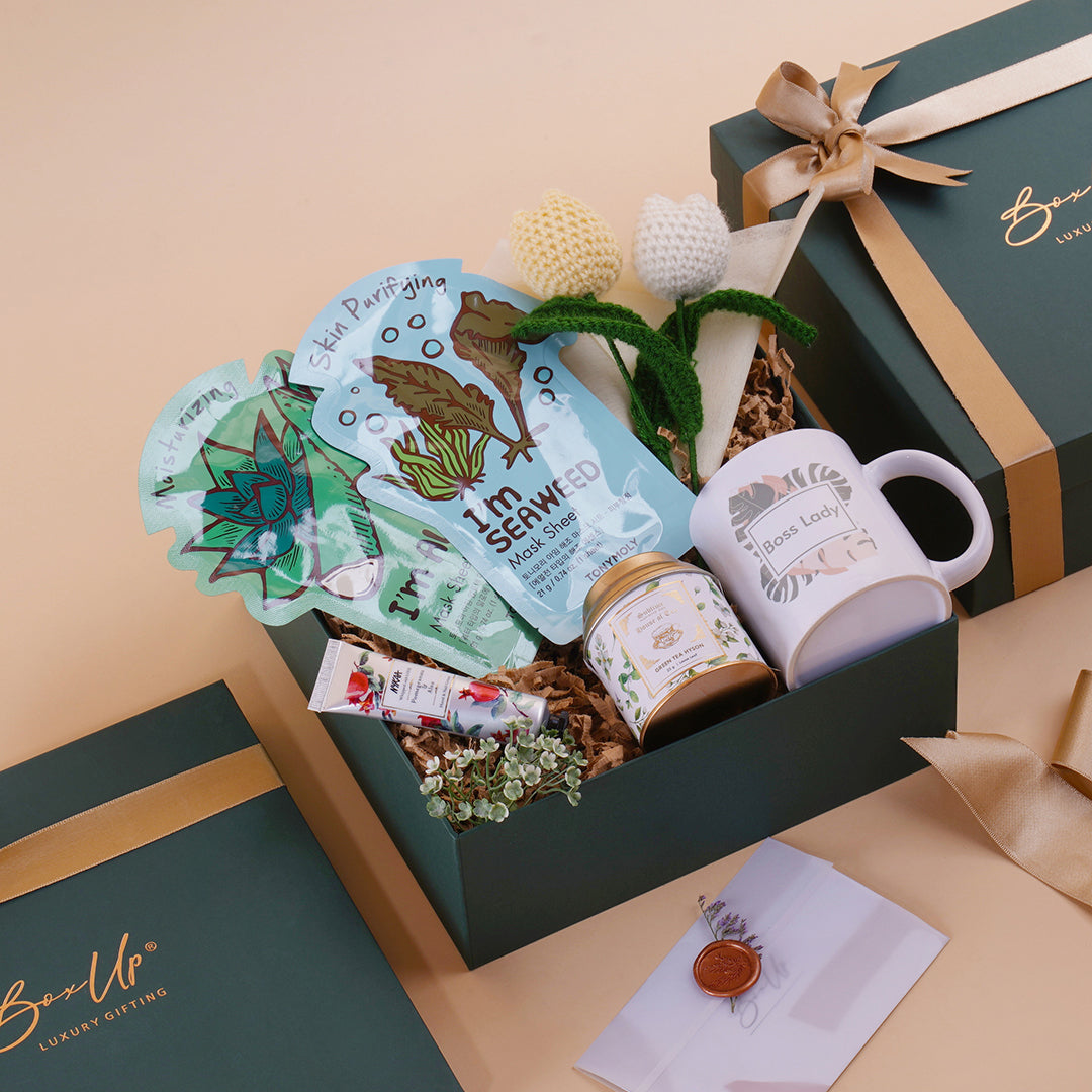 Buy Kimirica Love Story Luxury Gift Box - Body Wash, Body Lotion And  Bathing Bar 710 gm Online at Discounted Price | Netmeds